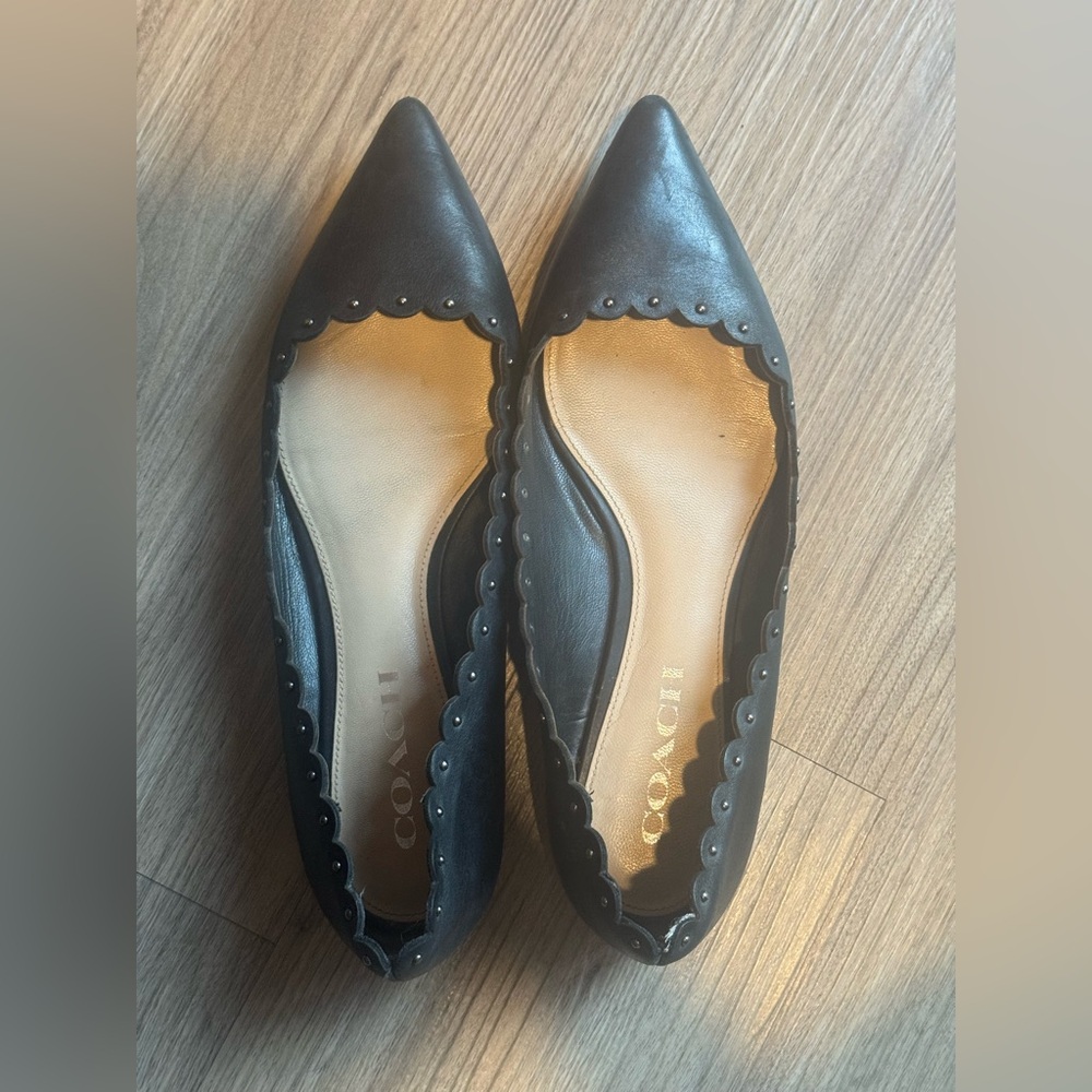 Coach Jill Black Leather Pointed Toe Scalloped Flats